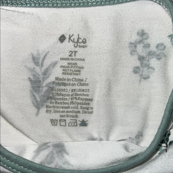 Kyte BABY Pajamas Sets - Picture 4 of 4